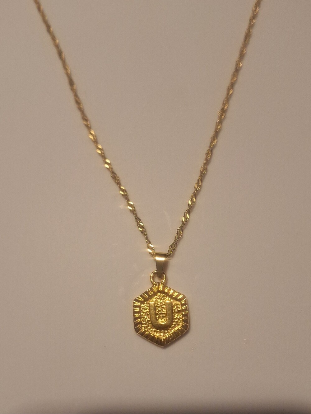Oak & Ivy Boutique Stainless Gold Tone "U" Initial Adjustable Necklace NWOT